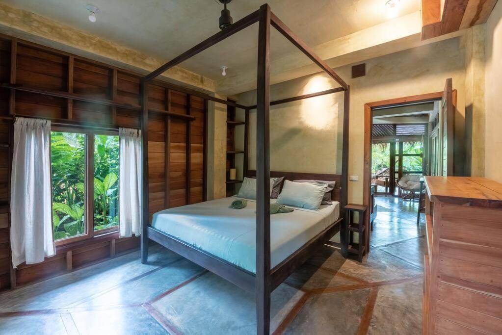 Alaia Hideaway Villa General Luna  Ngoại thất bức ảnh