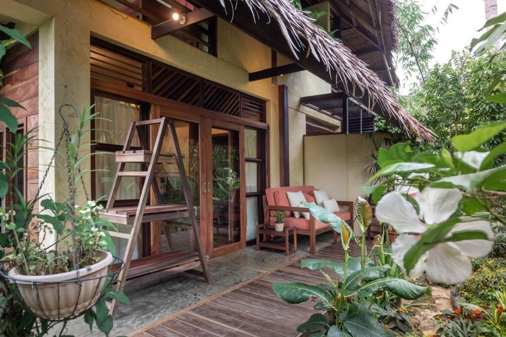 Alaia Hideaway Villa General Luna  Ngoại thất bức ảnh
