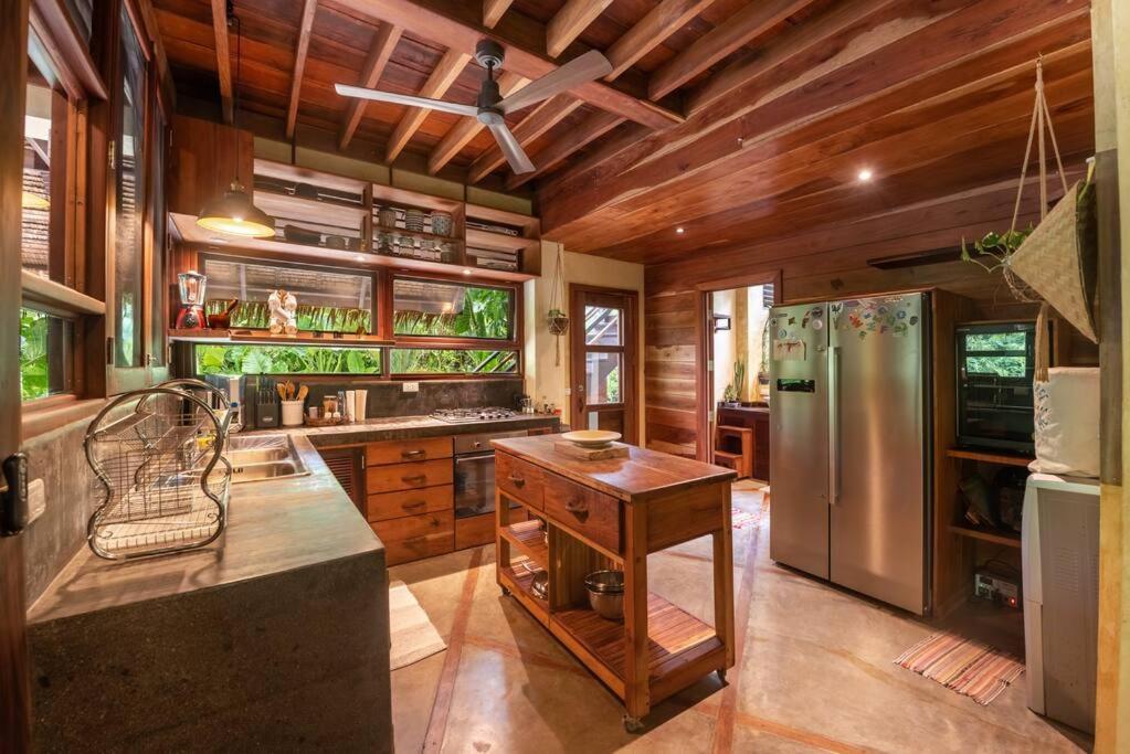 Alaia Hideaway Villa General Luna  Ngoại thất bức ảnh